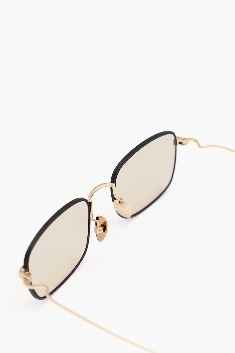 Akila Grace Black & Gold