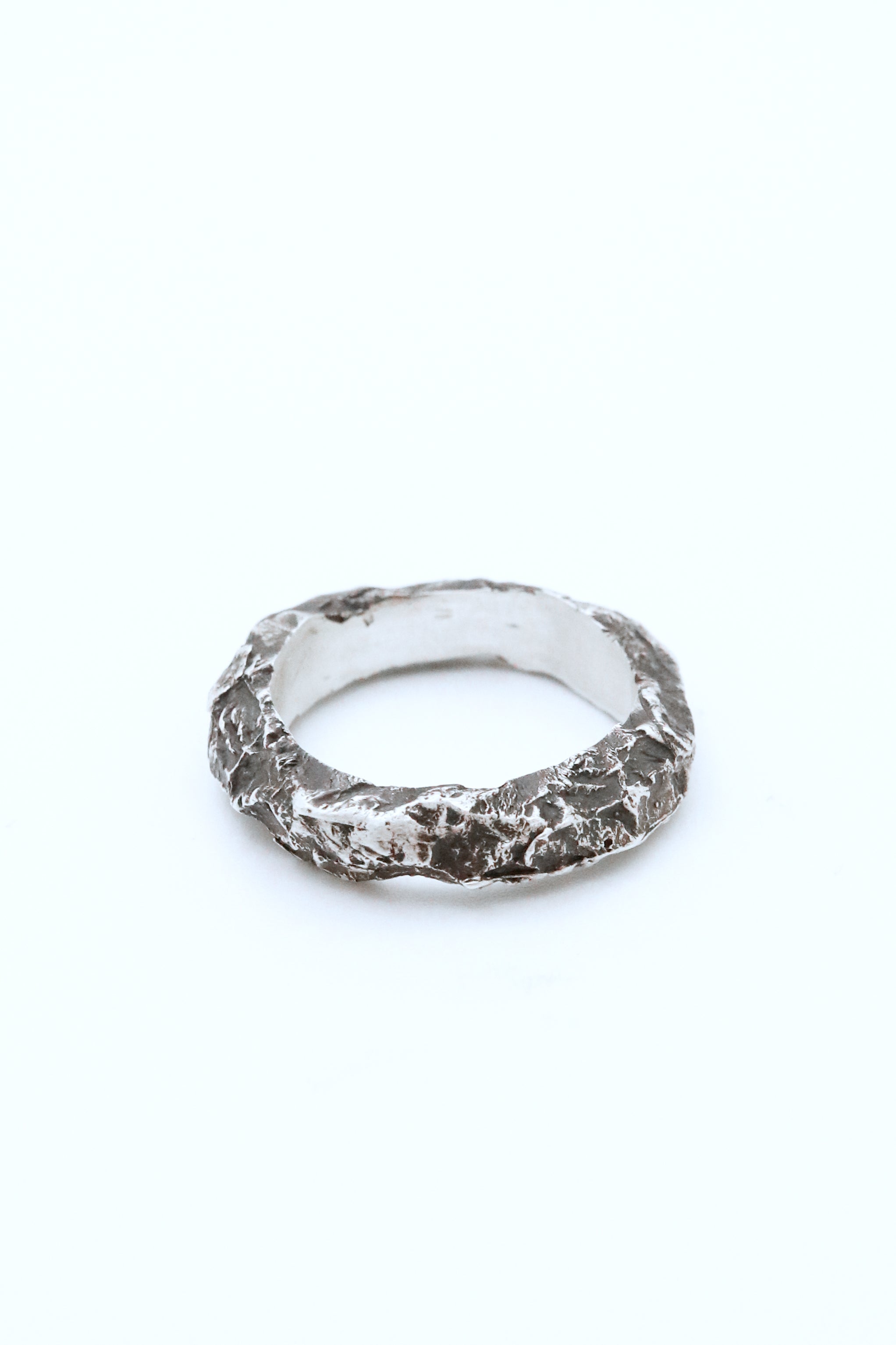 Ian Clapper Decay Ring Medium Band