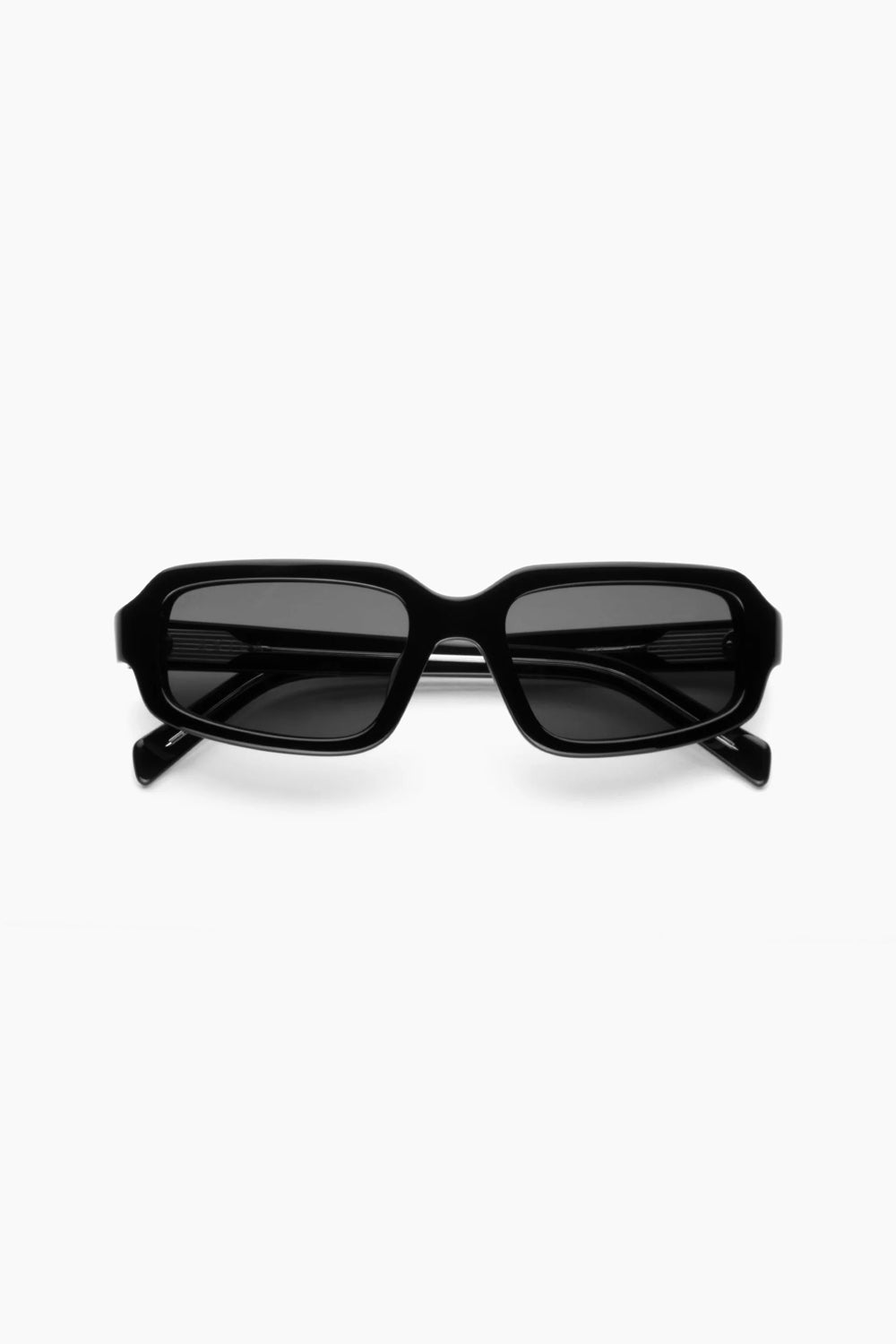 Akila Jupiter Black Frame Black Lens