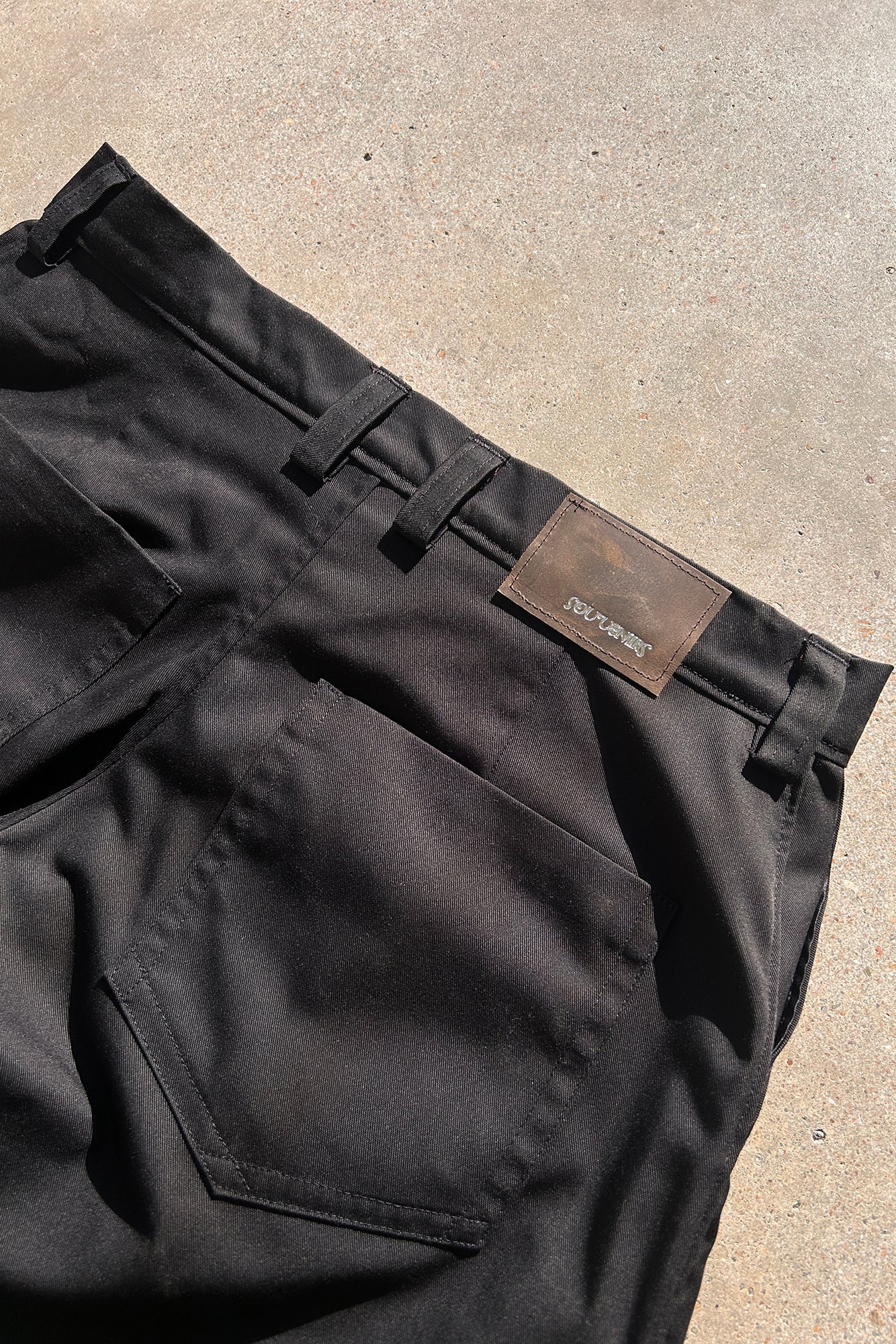 Souvenirs Himi Black Cargo Pants